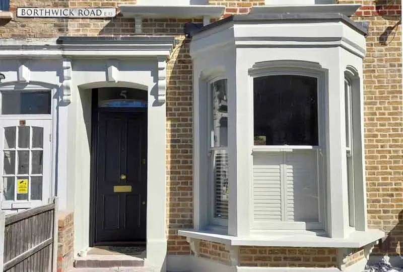 Terraced house exterior renovation, London